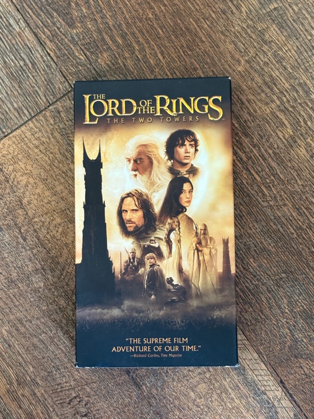 The Lord of the Rings: The Two Towers - Gold/Black Collector Edition